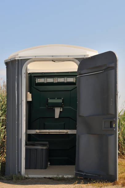 Best Restroom trailer rental cost  in Beaverton, MI